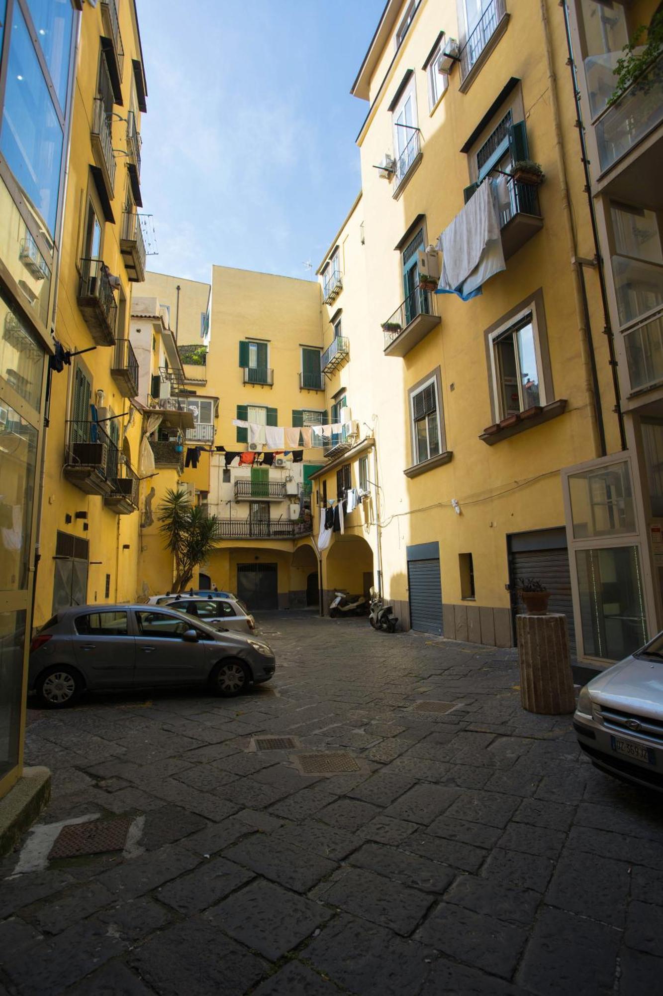 Palazzo 15 Napoli Bed & Breakfast Luaran gambar
